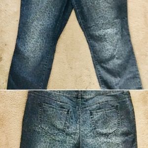 Stylish leopard print skinny jeans size 22